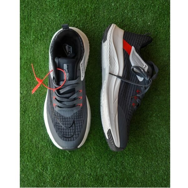 QUALITY NIKE TRAINERS